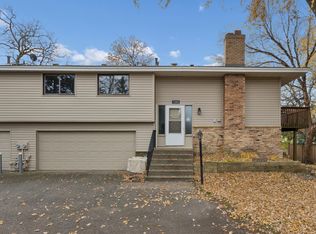 7285 Kirkwood Ln N, Maple Grove, MN 55369