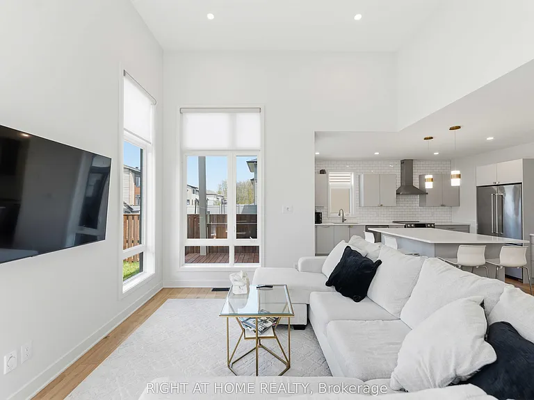 289 Mount Nebo Way — Photo 13