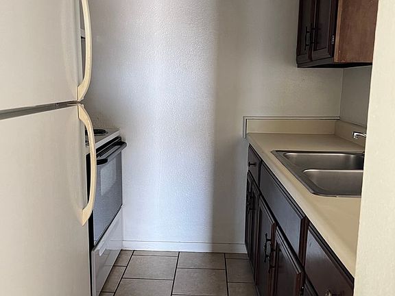 5th image of 2360 W Denman St #21