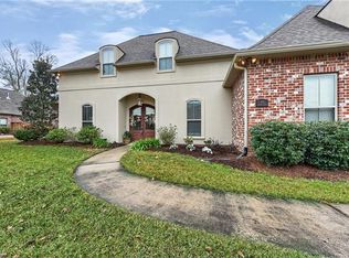 175 Coquille Dr, Madisonville, LA 70447