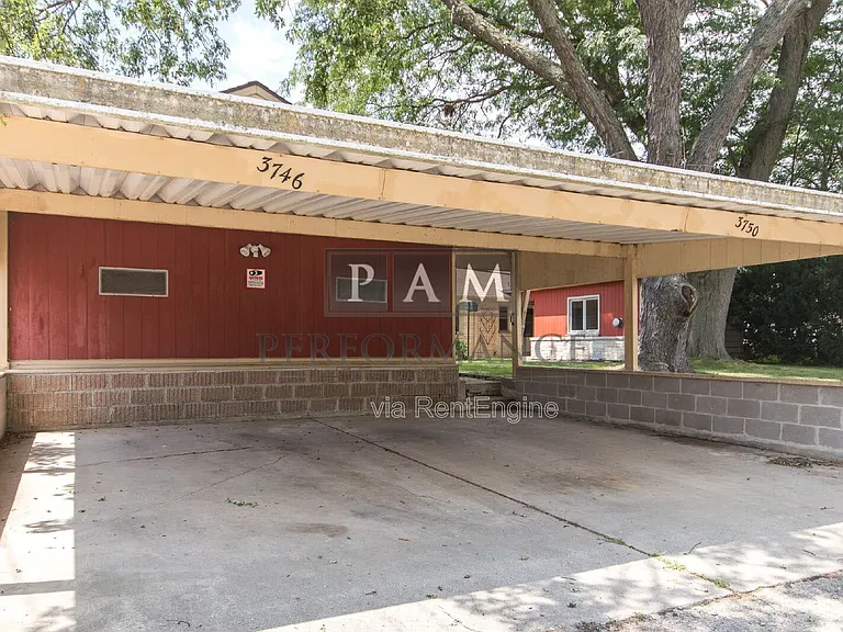 3746 N 86th St — Photo 27