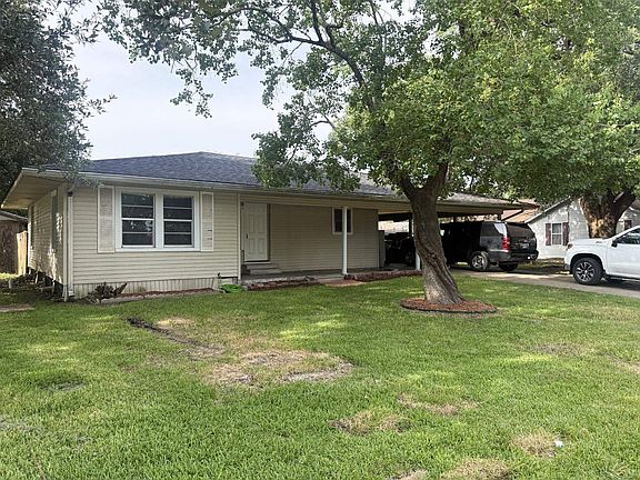 2nd image of 410 Foreman Ave