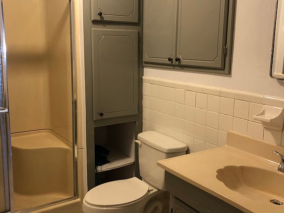 2nd image of 349 E 6th St