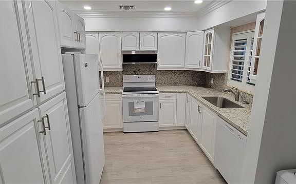 4th image of 4321 Bougainvilla Dr