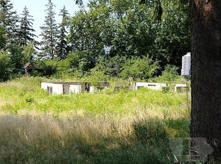 1460 150th St, Nora Springs, IA 50458