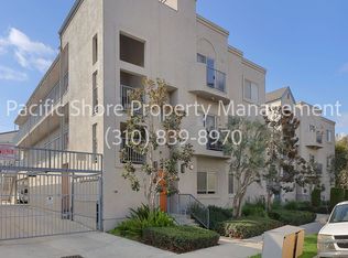 Las Colinas Apartments, Los Angeles, CA 90041