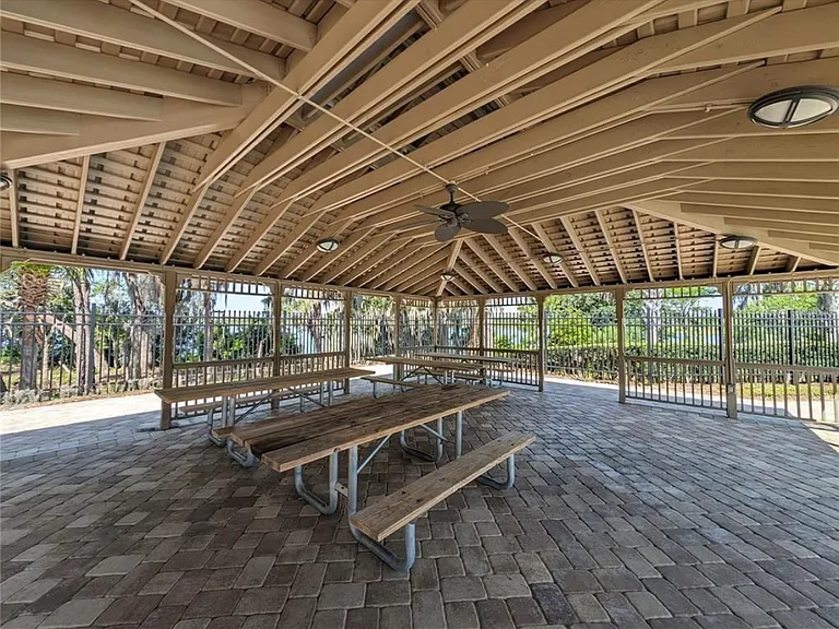 8410 Iron Mountain Trl — Photo 26