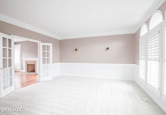 5th image of 6928 Heritage Club Dr
