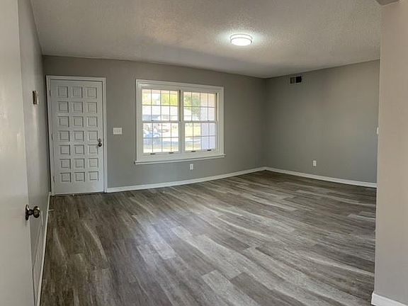 3rd image of 6704 NW 57th St