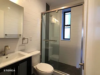 Rented by Sterea Agency