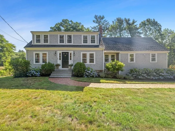 854 Union St, Marshfield, MA 02050