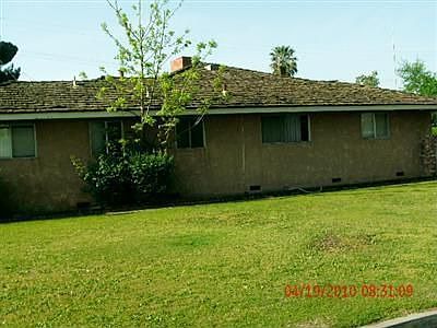 2nd image of 2675 N Maple Ave