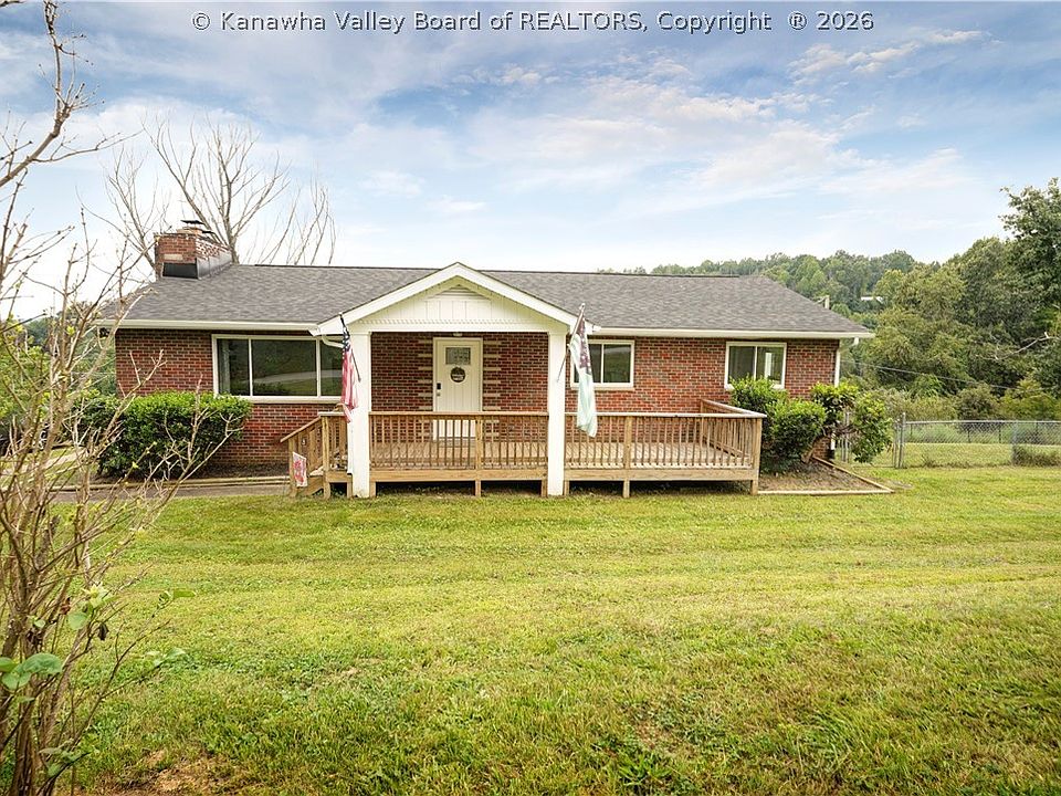 1st image of 1223 Clearview Hts