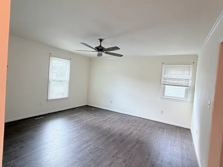 3509 East Ave — Photo 2