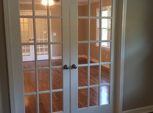 27 Ellesmere Dr, Greenville, SC 29615