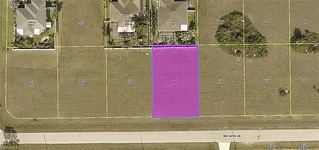 2nd image of 3915 NW 40th Ln