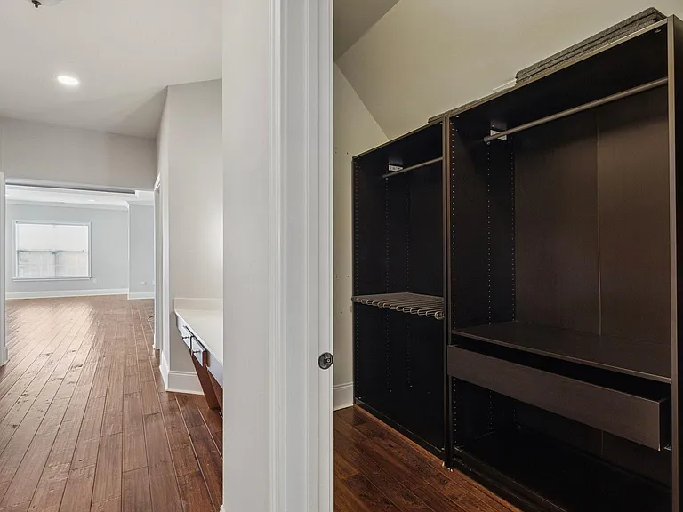 178 Pratt Ln — Photo 21