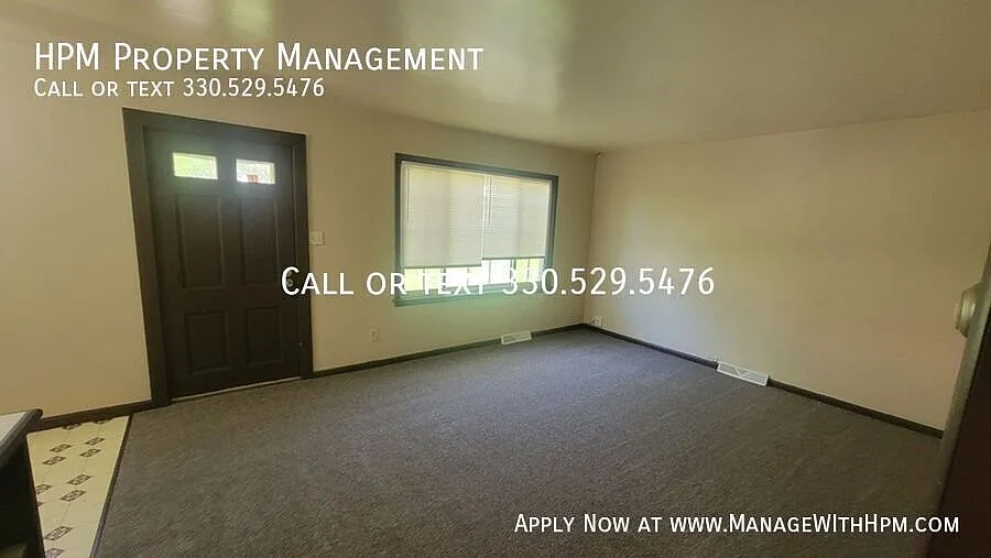 3 bed, 1.0 bath, 1165 sqft, $1,095 — Photo 3