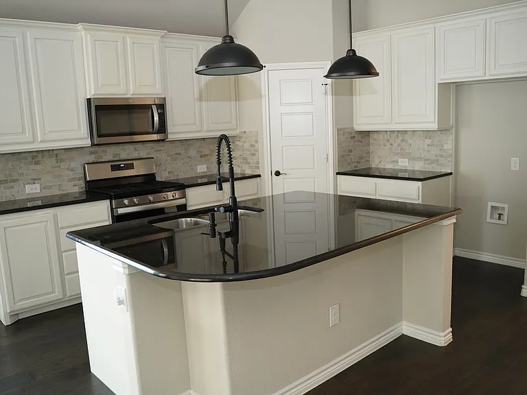Open Kitchen