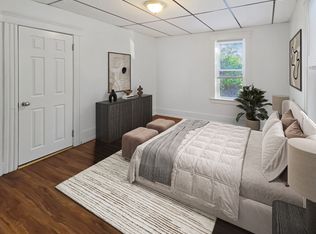 32 Granite St APT 2, Worcester, MA 01604