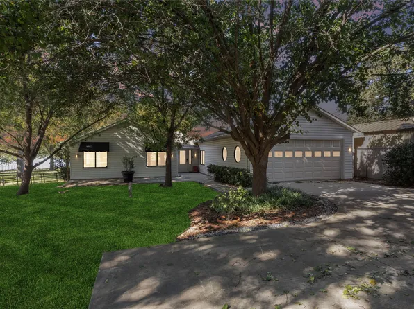 371 County Road 4874, Newark, TX 76071