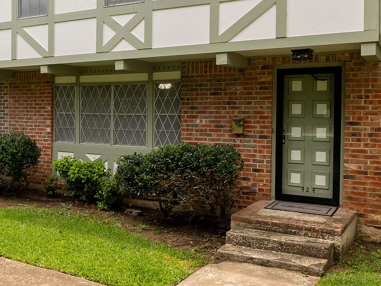 424 Westview Ter — Photo 4