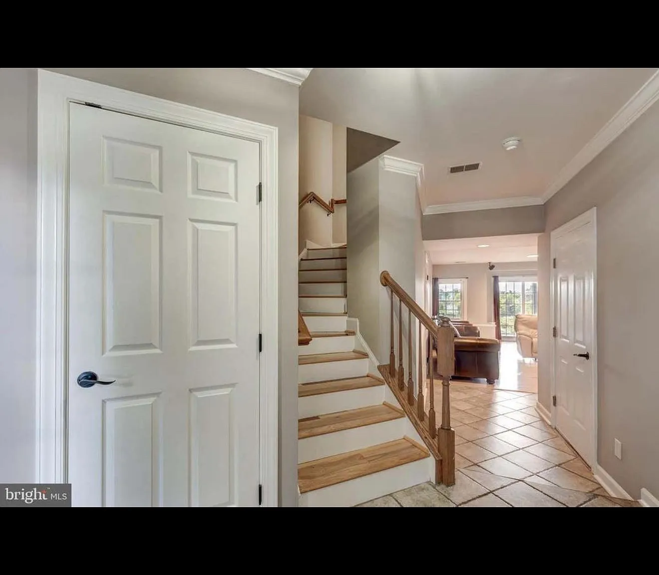 5914 Fox Glen Court — Photo 2