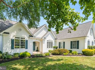 400 Glenmeade Cir, Purcellville, VA 20132