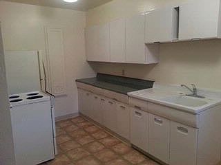 1st image of 823 Sullivan Ln APT 1