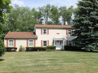 5052 Schuller Dr NE, Canton, OH