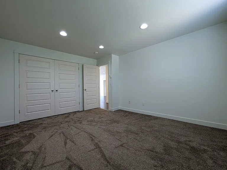 2088 Minnesota St — Photo 13