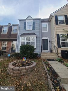 13687 Water Springs Ct, Centreville, VA, 20121