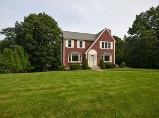 82 Highland View Dr, Sutton, MA 01590