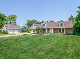 1315 E Shoop Rd, Tipp City, OH 45371
