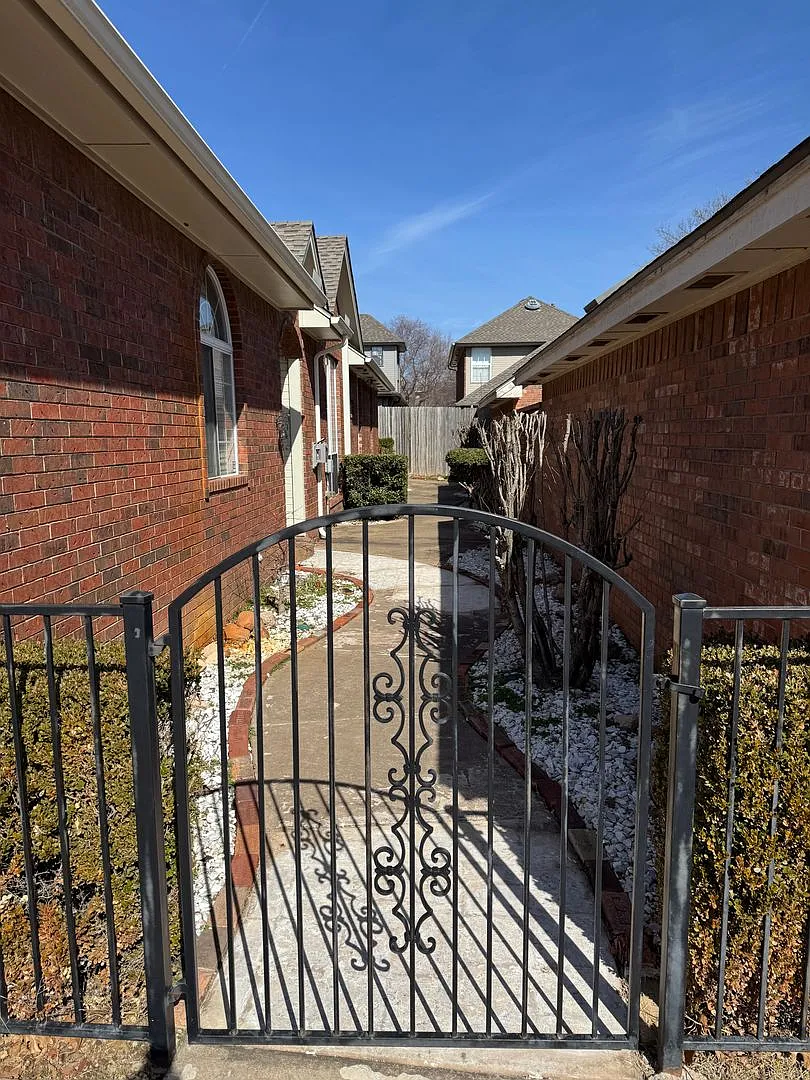 3 bedroom patio home in west Norman — Photo 2