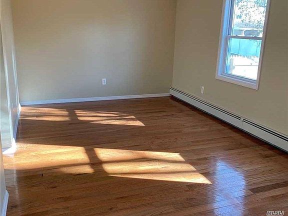 5th image of 414 Lincoln Ave