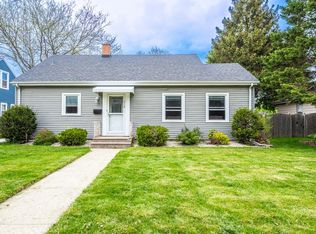 2114 32nd St, Kenosha, WI 53140