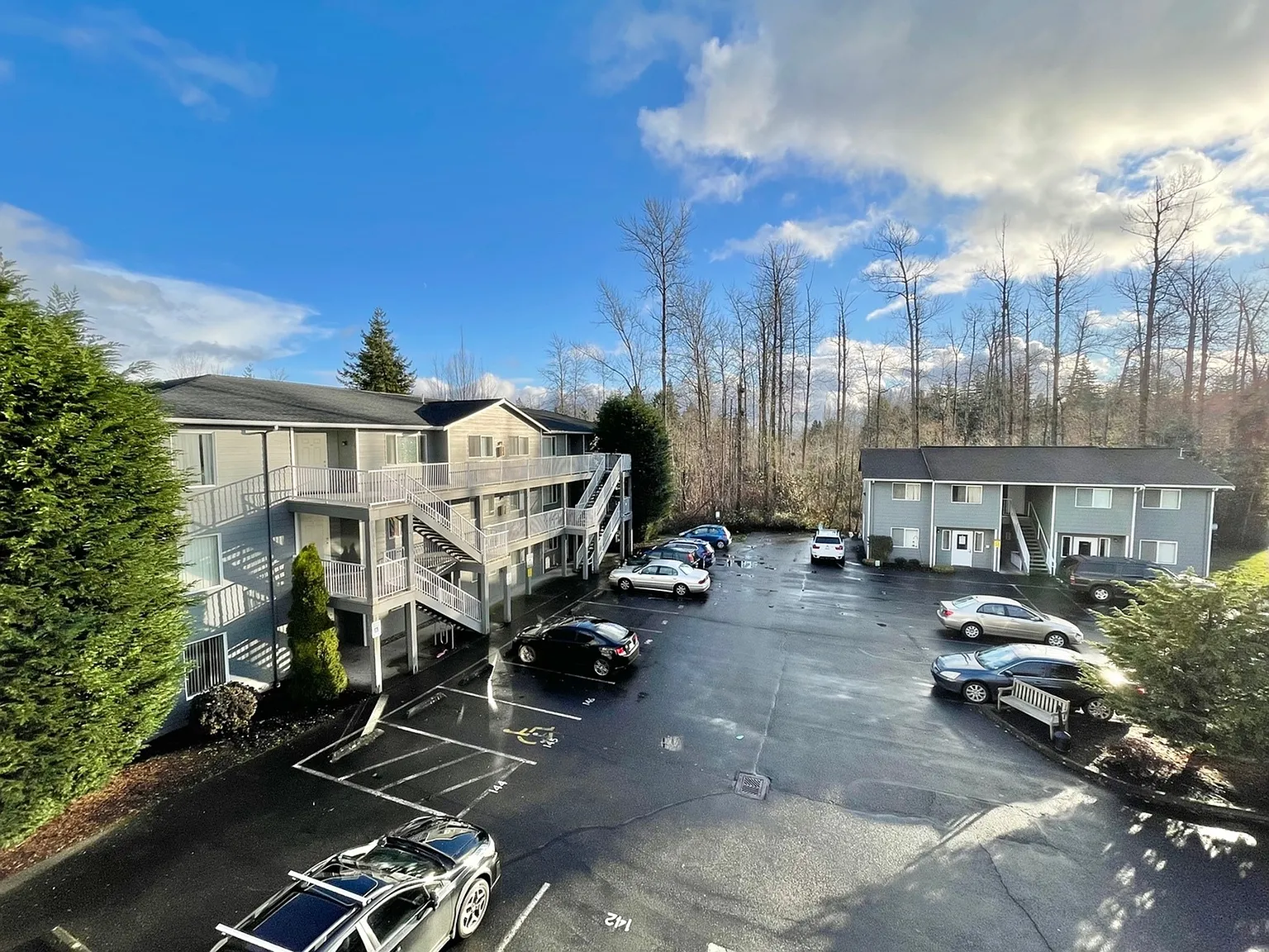 Edgemont — Photo 2