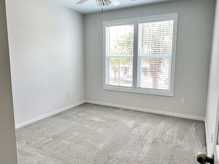130 River Landing Dr #3214 — Photo 8