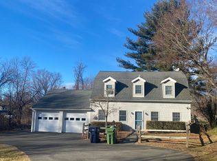 40 Milltown Rd, New Fairfield, CT 06812
