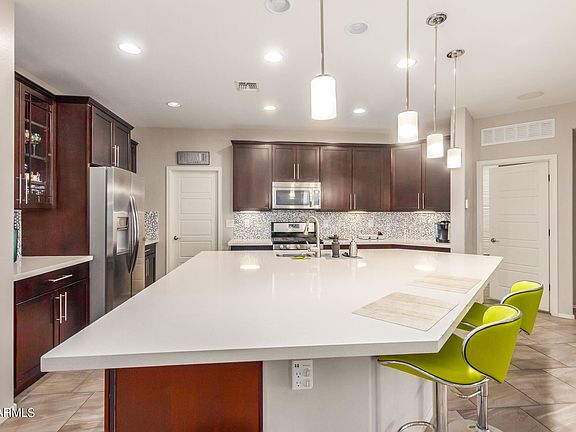 3rd image of 40778 W Tamara Ln
