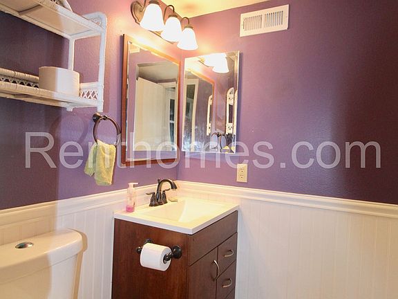 5th image of 10838 Cariuto Ct