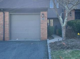 8 Byron Ave #8, Morristown, NJ 07960