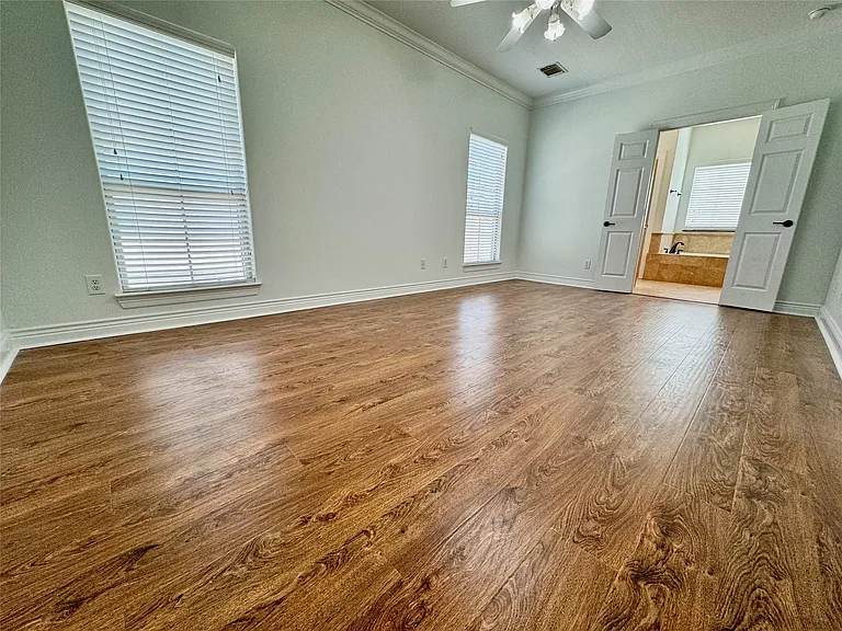 4507 Crawford St — Photo 26