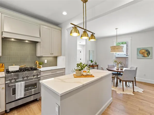 7742 Jerome Ave, Saint Louis, MO 63143