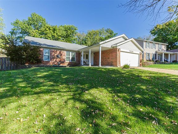3rd image of 2809 Meramar Dr