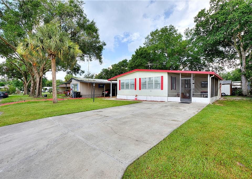 1st image of 11 Forest Dr