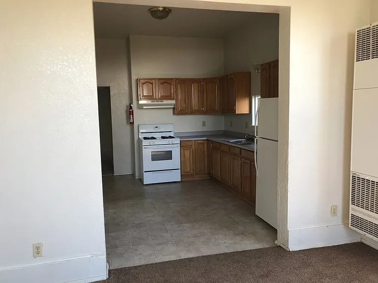 1437 Albee St #1-5 — Photo 2