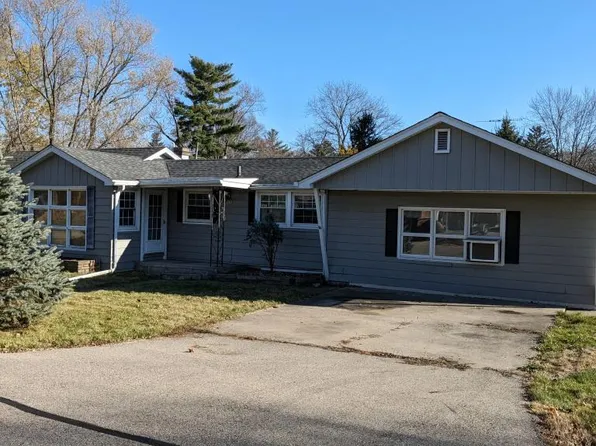 W1223 Trumpet ROAD, Genoa City, WI 53128