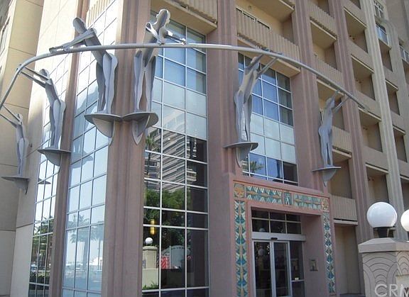 2nd image of 388 E Ocean Blvd Unit 1516